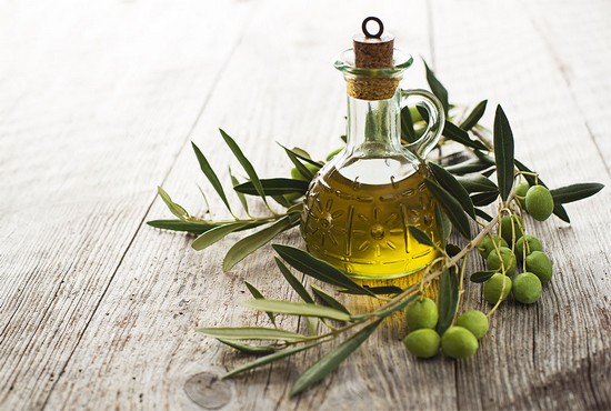 оливковое масло стоит комбинировать с яичным желтком