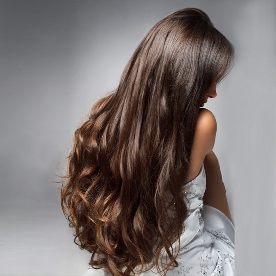 Как приготовить маску для укрепления волос с медом?