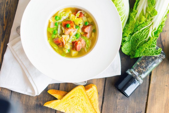 суп с пекинской капустой и курицей