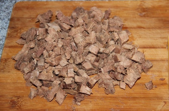 говяжий язык очищаем