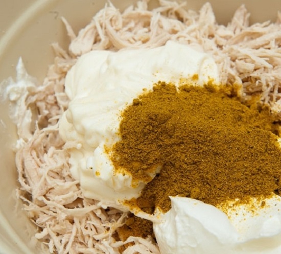 Добавим к мясу сметану