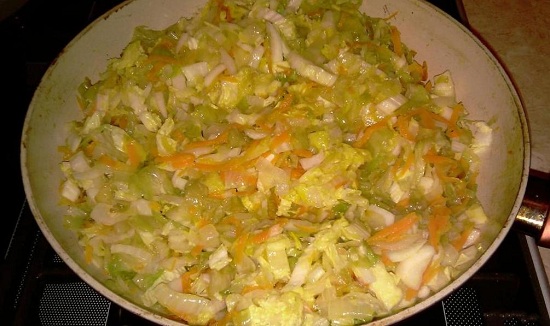 все перемешиваем и тушим